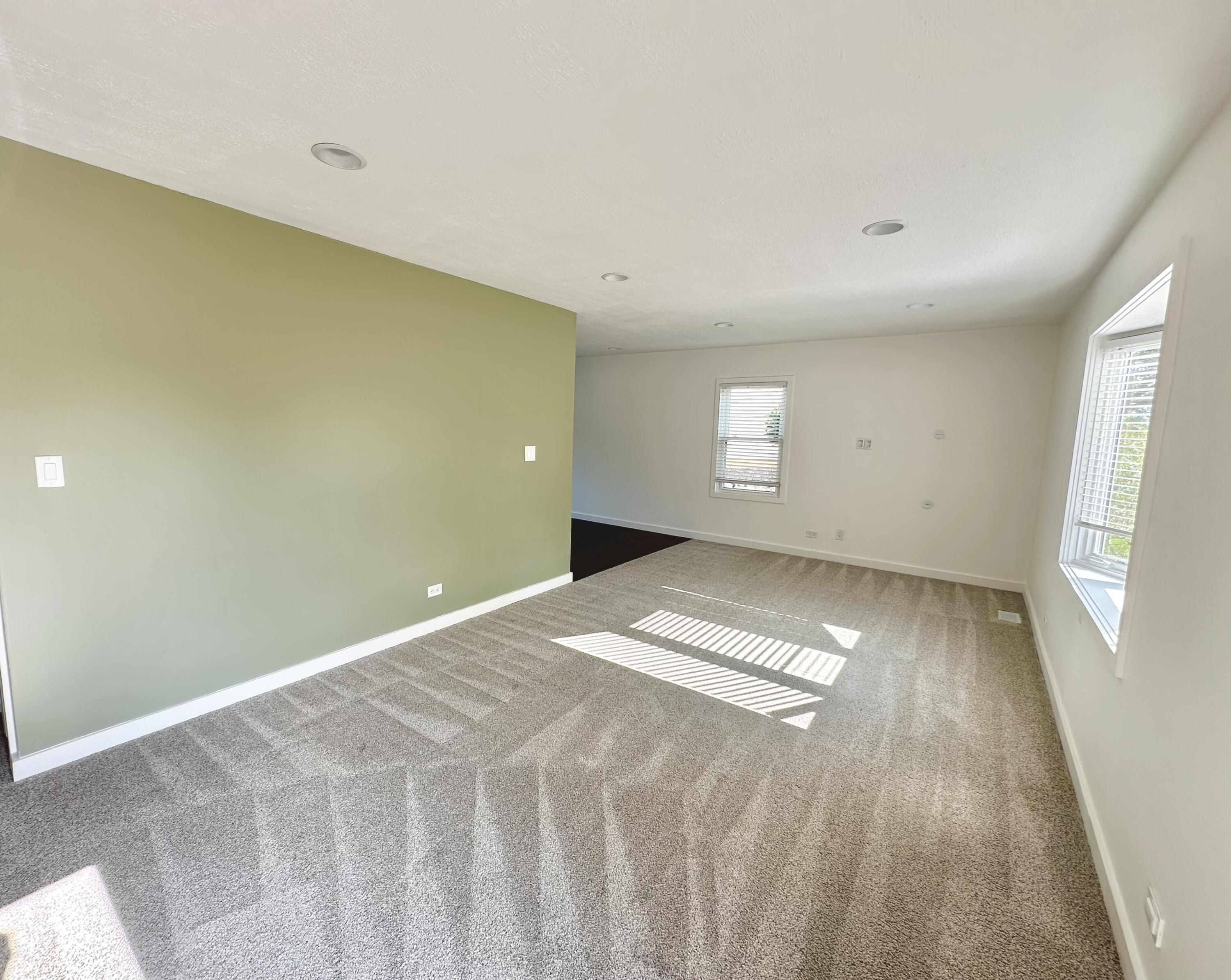 12615 Timber Ridge Dr, Pleasant Prairie