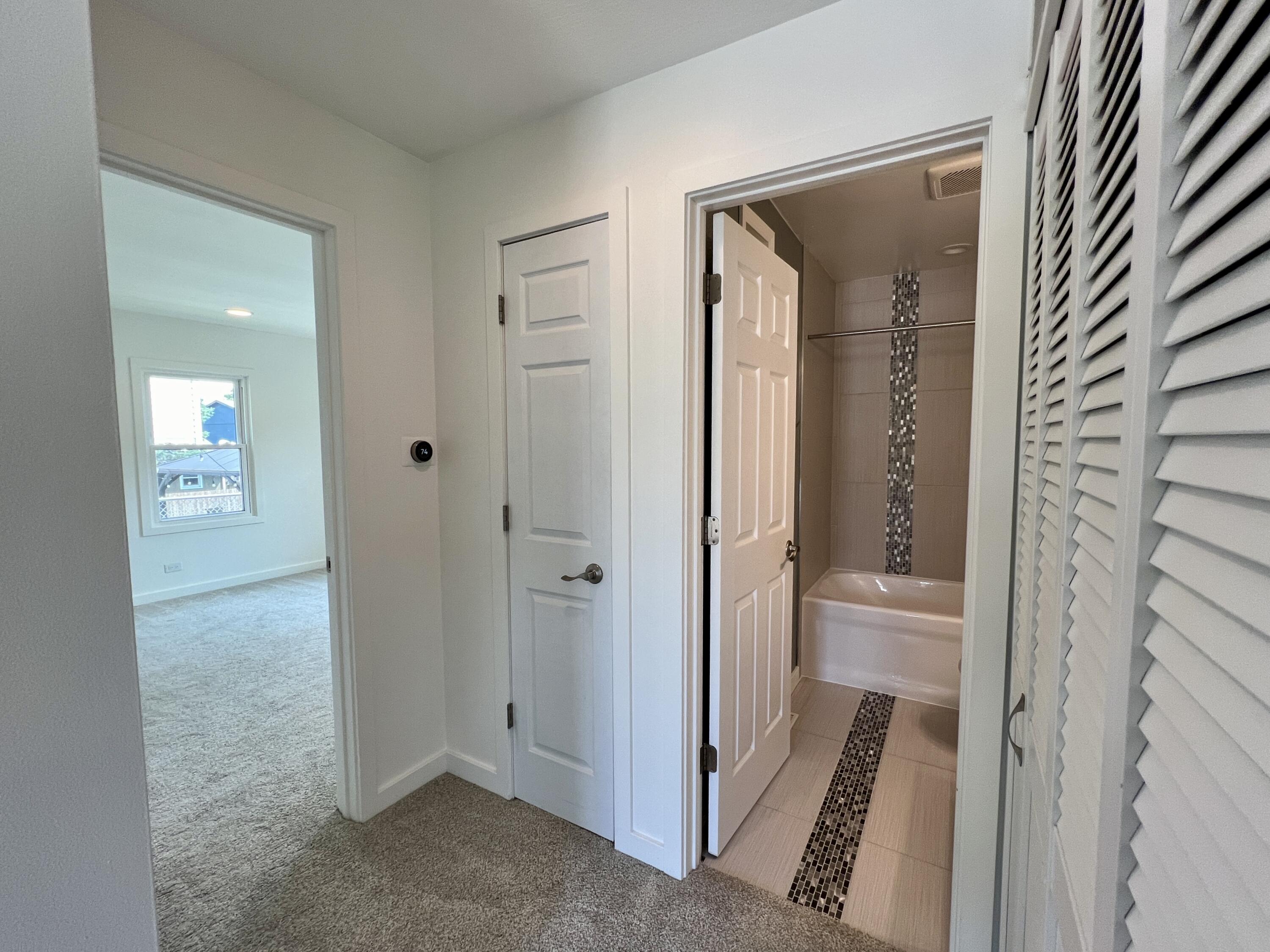 12615 Timber Ridge Dr, Pleasant Prairie