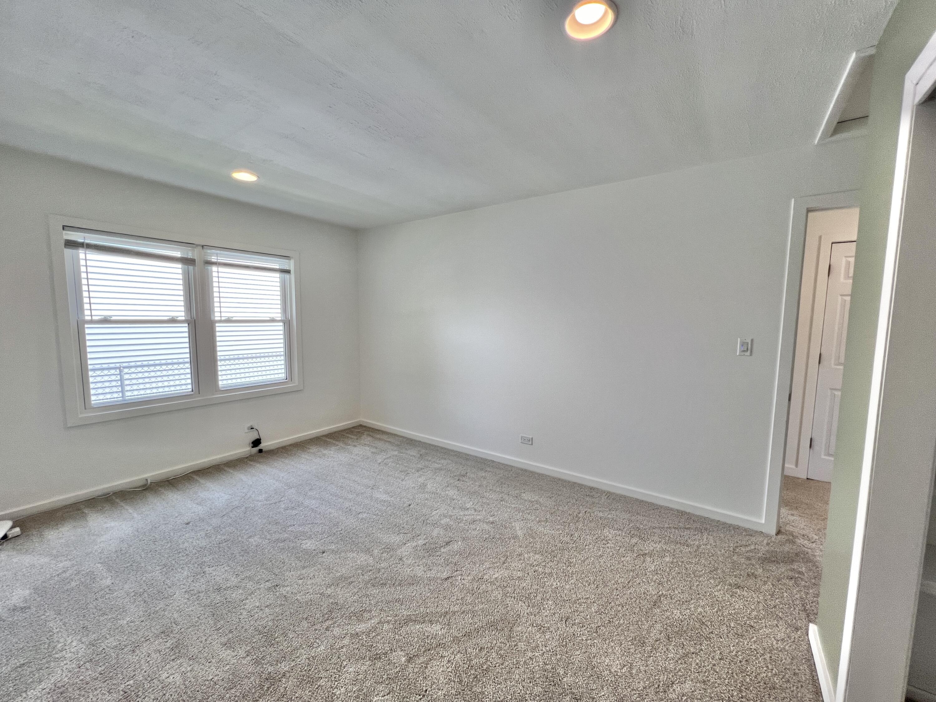12615 Timber Ridge Dr, Pleasant Prairie