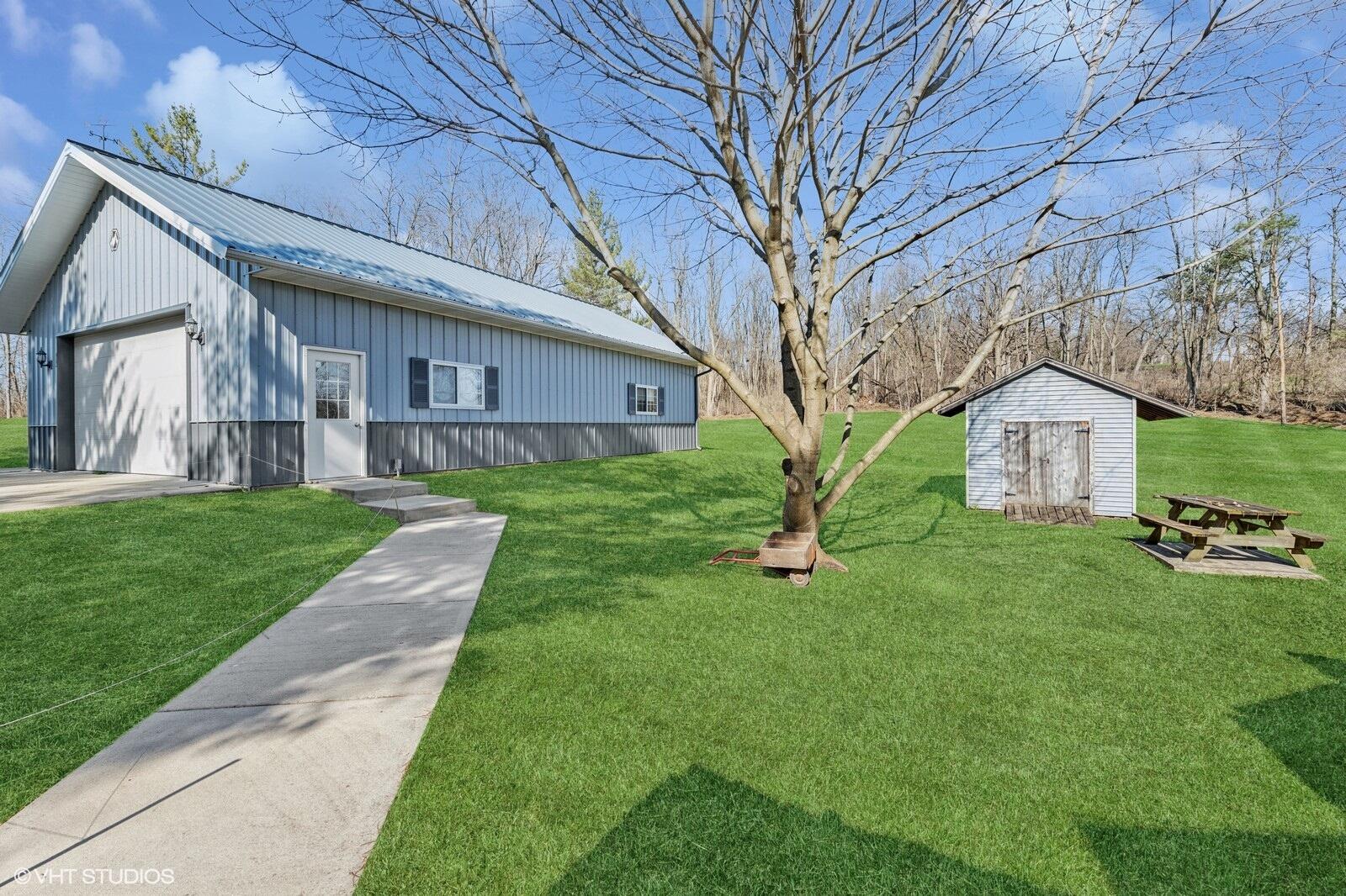 6256 Sheridan Springs Rd, Lyons