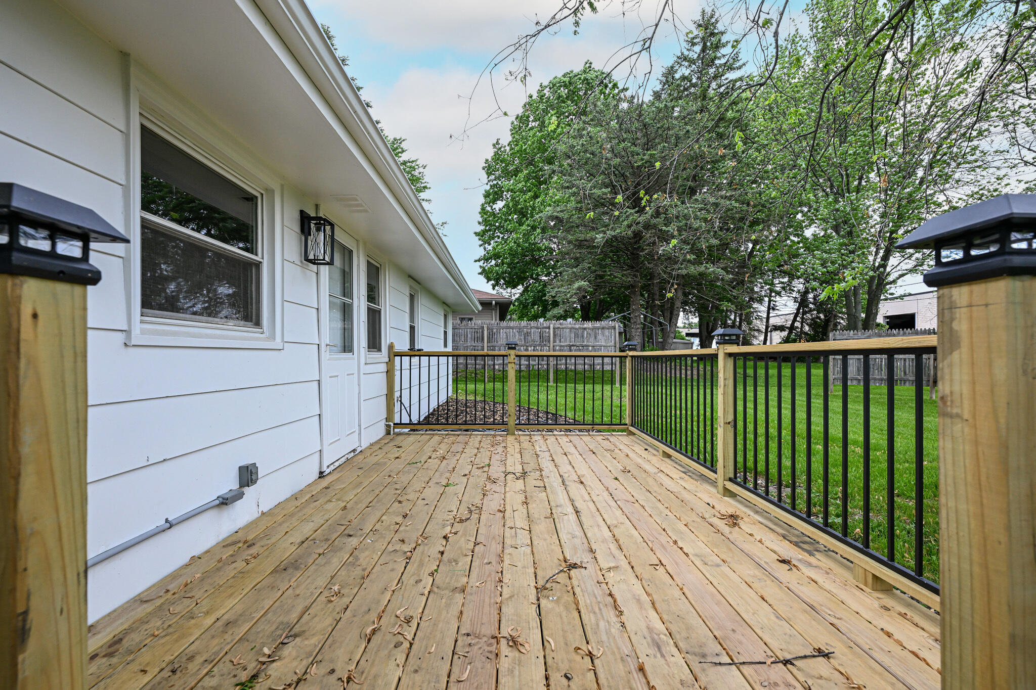2870 S Calhoun Rd, New Berlin