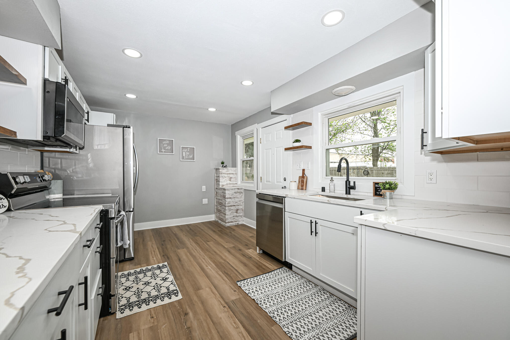 2870 S Calhoun Rd, New Berlin