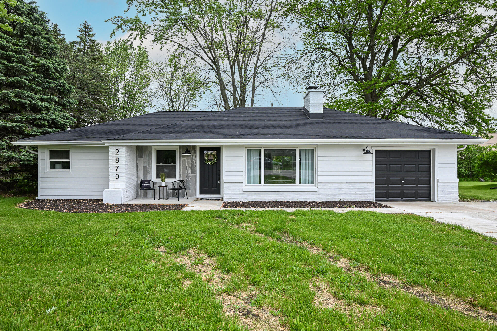 2870 S Calhoun Rd, New Berlin