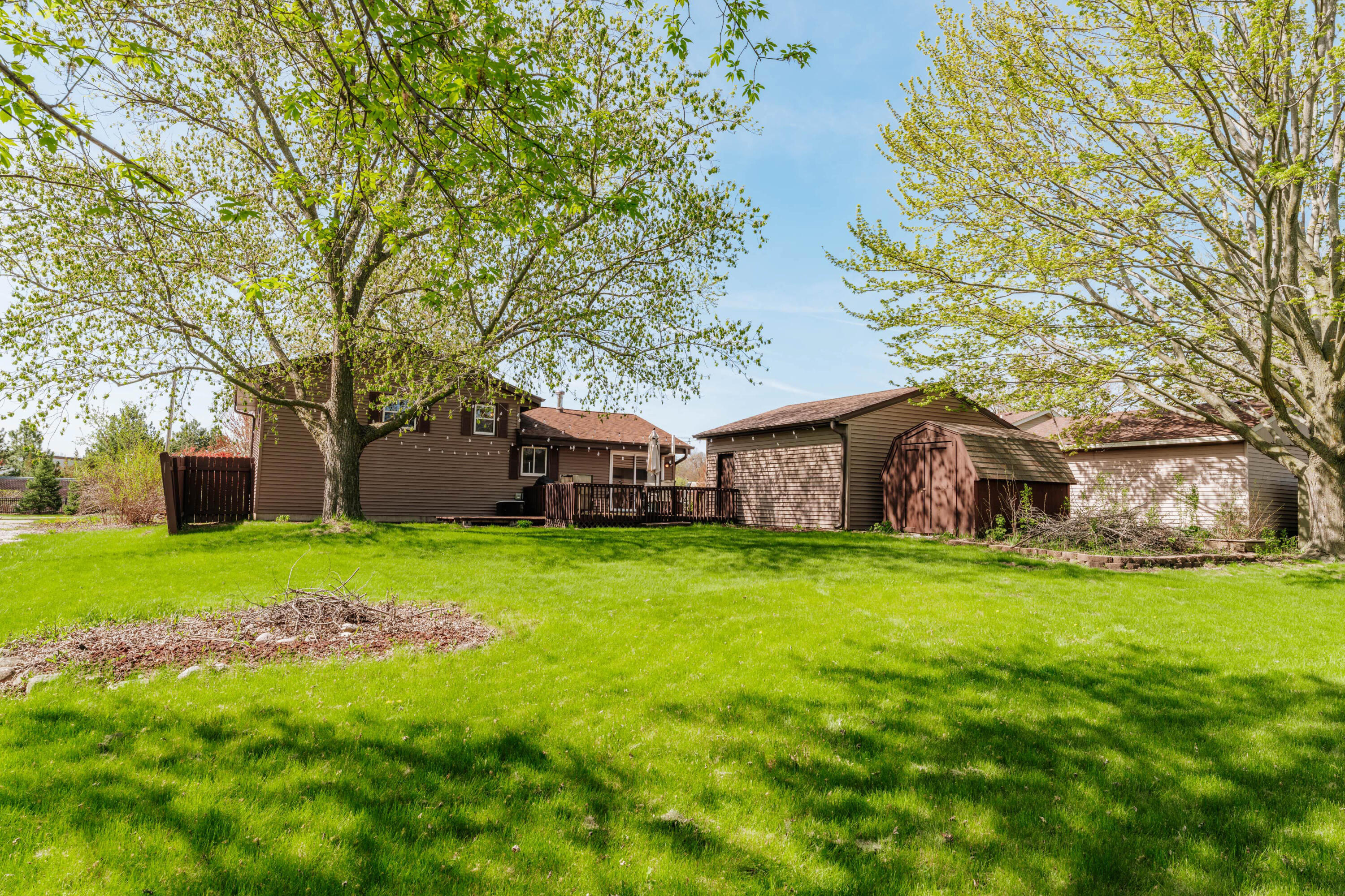 N89W15460 Cleveland Ave, Menomonee Falls