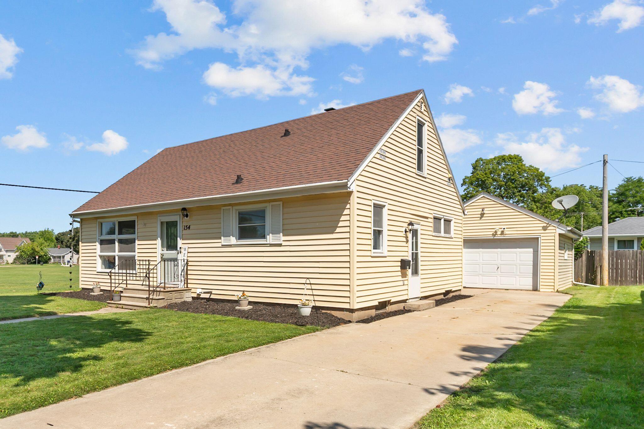 154 Foster Ct, Appleton