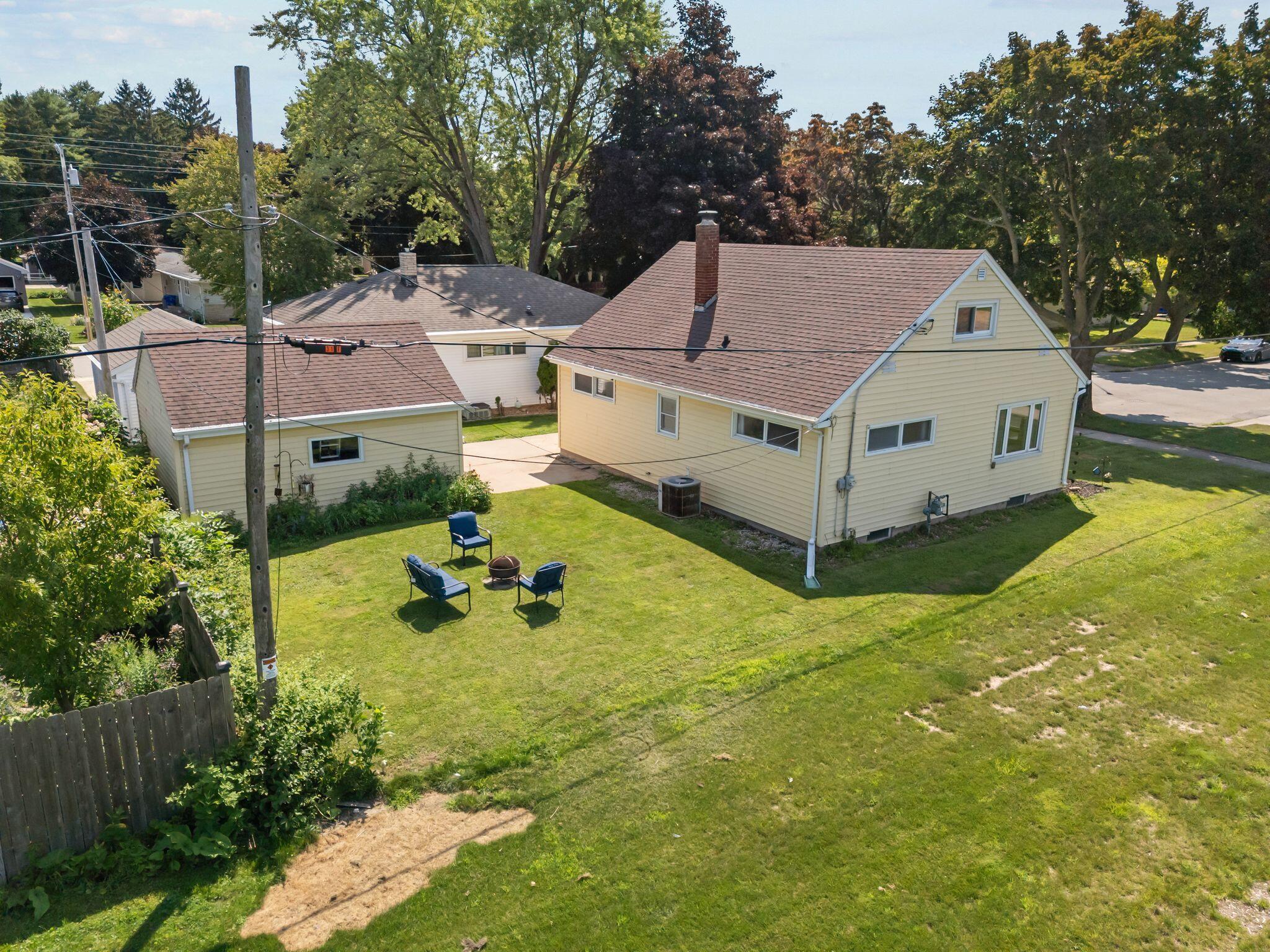 154 Foster Ct, Appleton