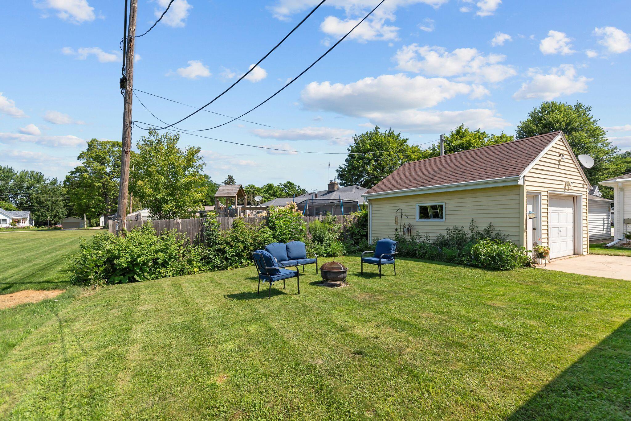 154 Foster Ct, Appleton