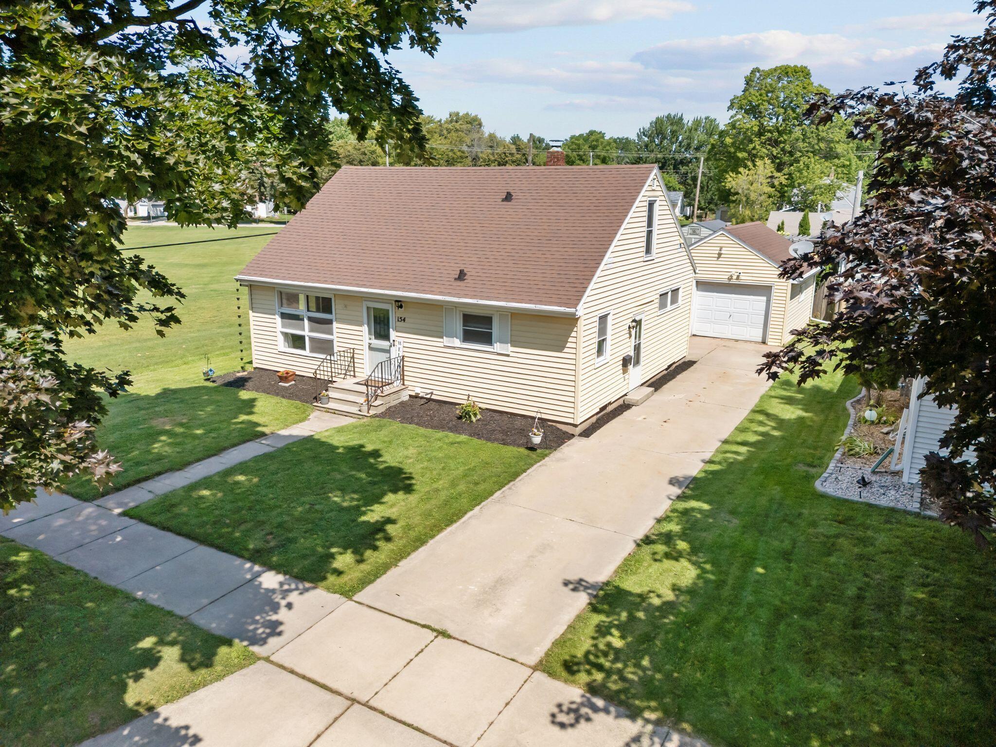 154 Foster Ct, Appleton