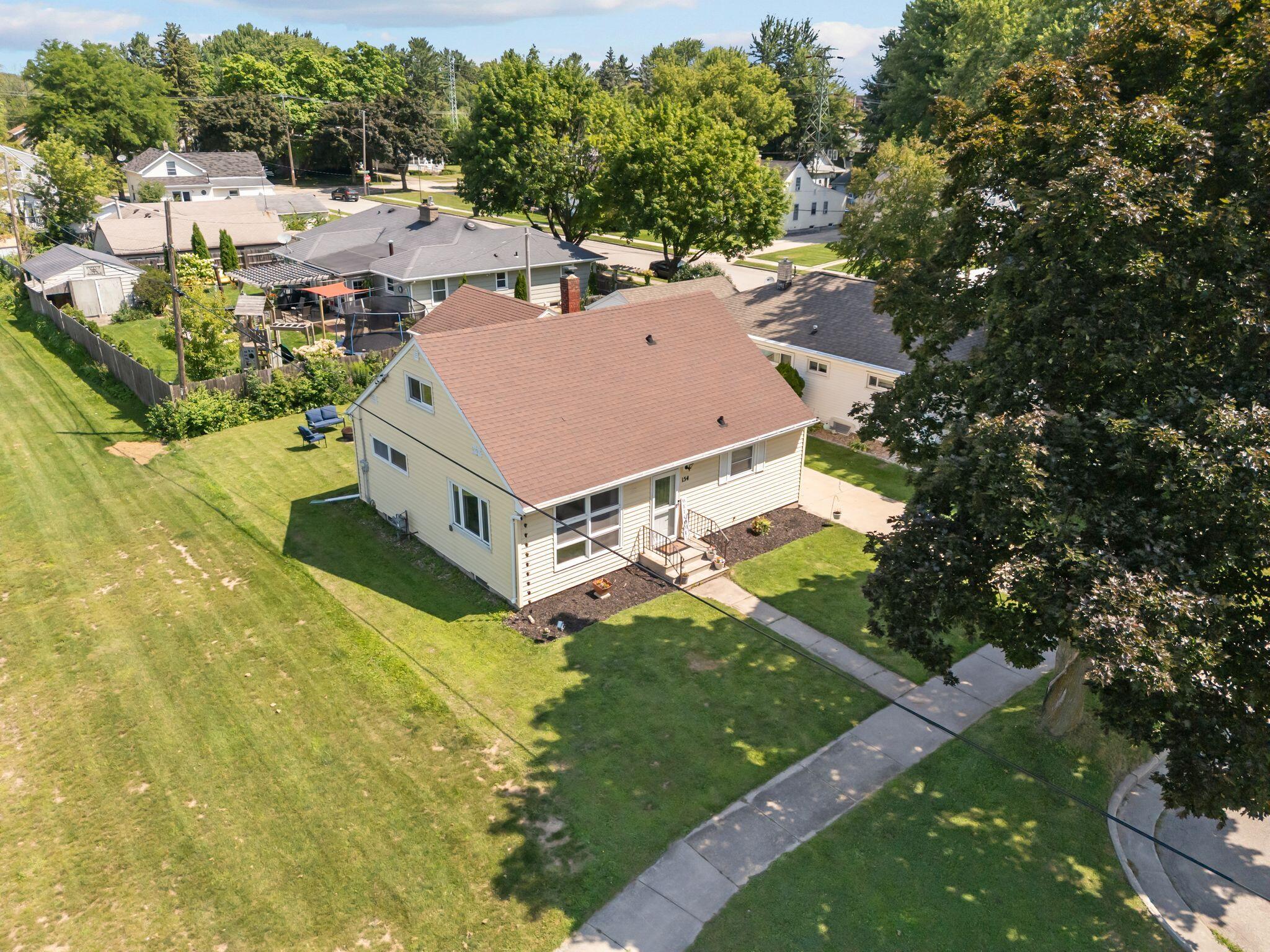 154 Foster Ct, Appleton
