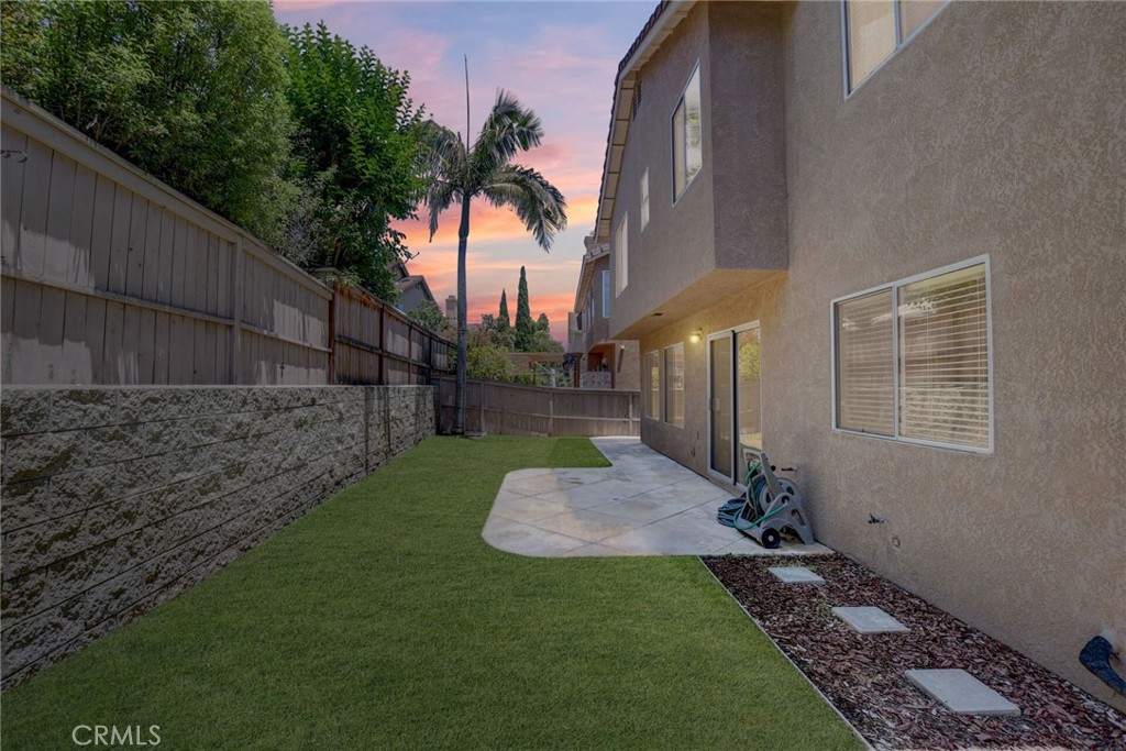 9 Calypso Street