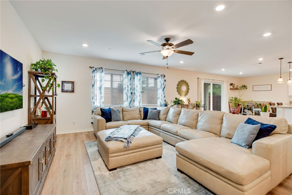 29360 Alamitos Drive