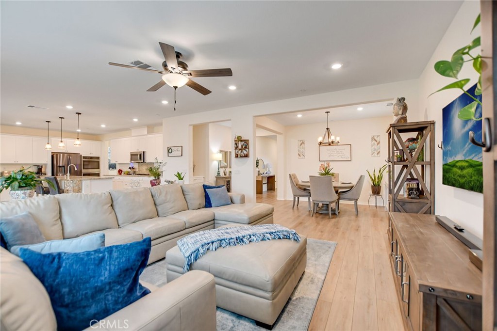 29360 Alamitos Drive