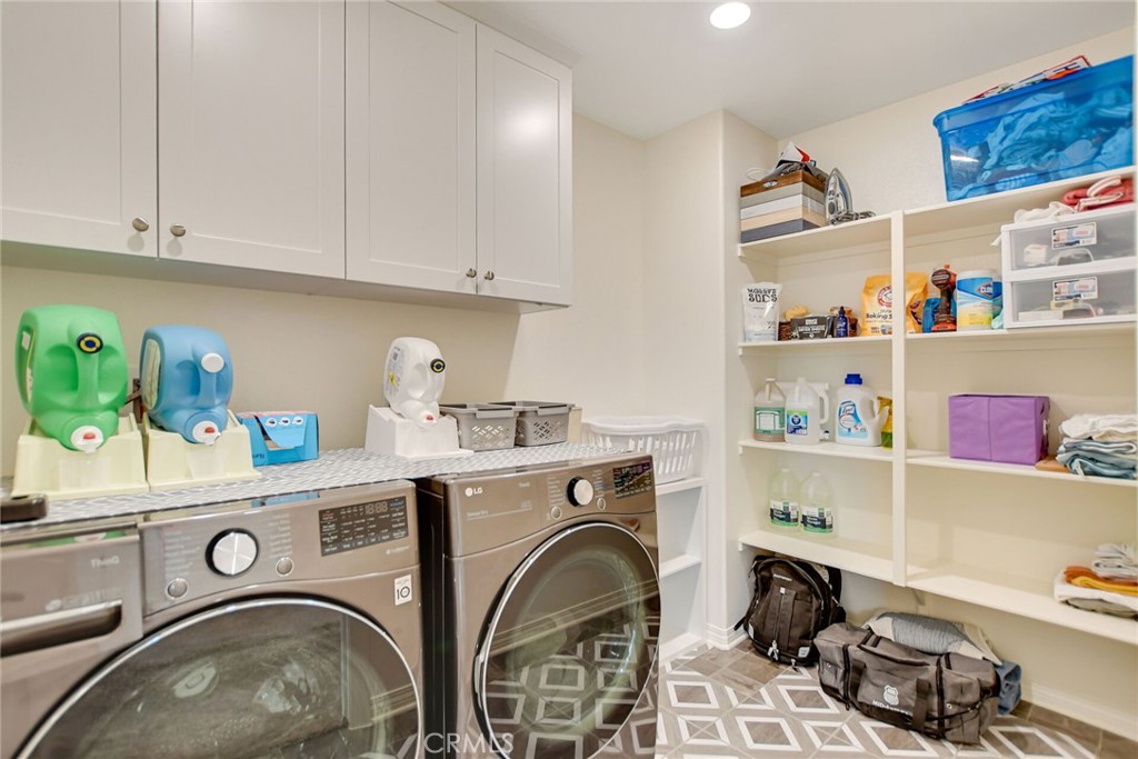 29360 Alamitos Drive