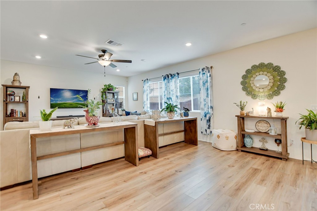 29360 Alamitos Drive