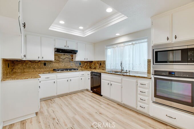 2160 Golden Hills Road