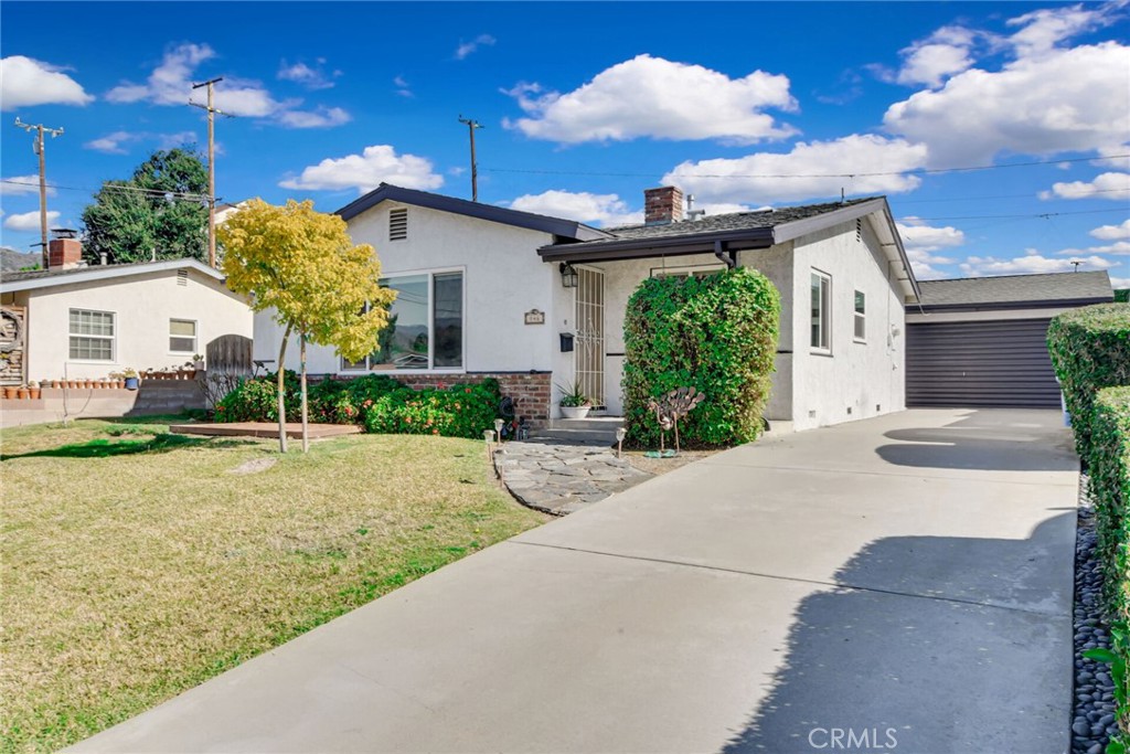 846 Caballo Avenue