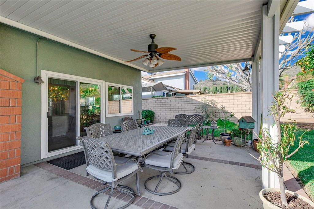 4744 Esperanza Drive