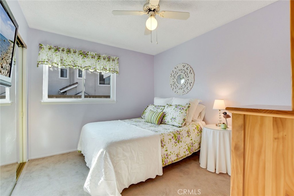 4744 Esperanza Drive