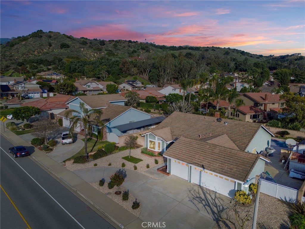 4744 Esperanza Drive