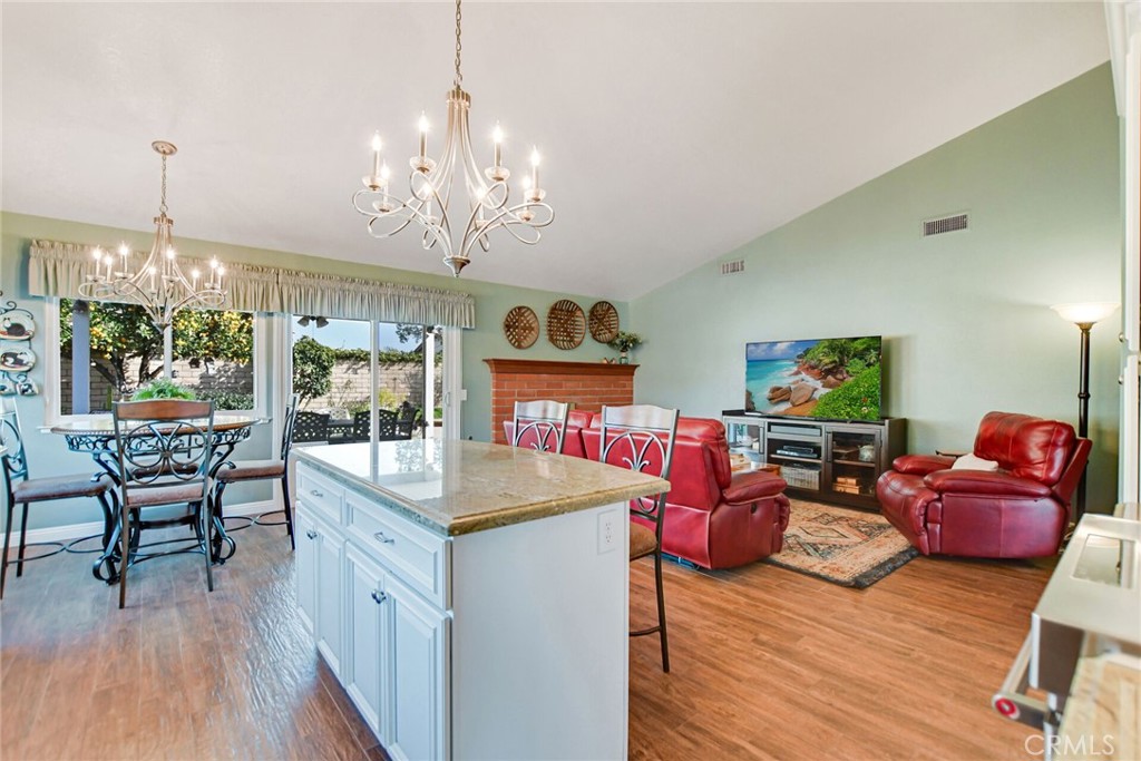 4744 Esperanza Drive