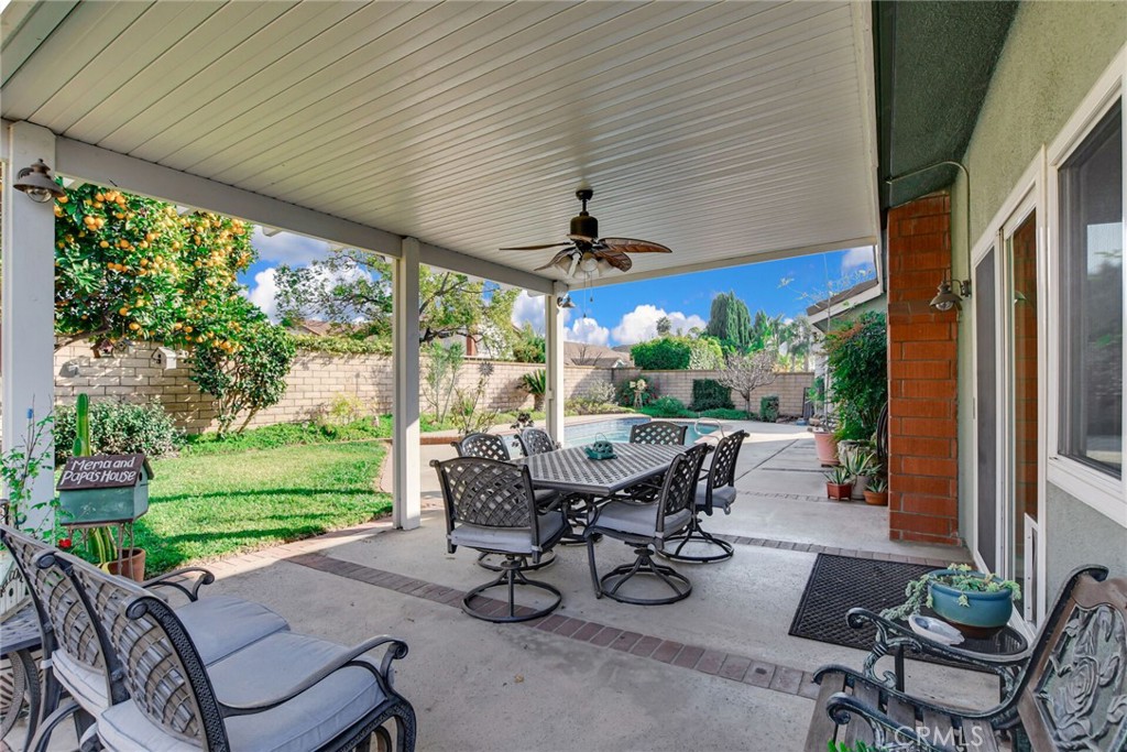 4744 Esperanza Drive