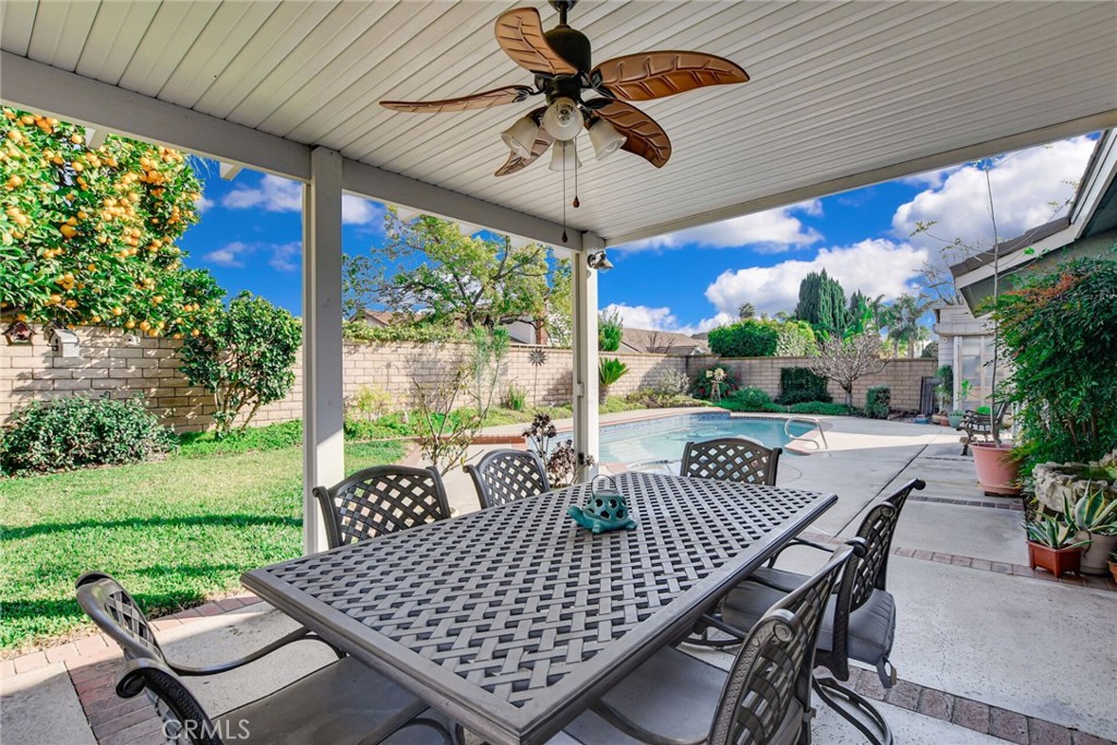 4744 Esperanza Drive
