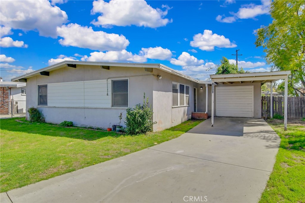18454 E Bellefont Drive