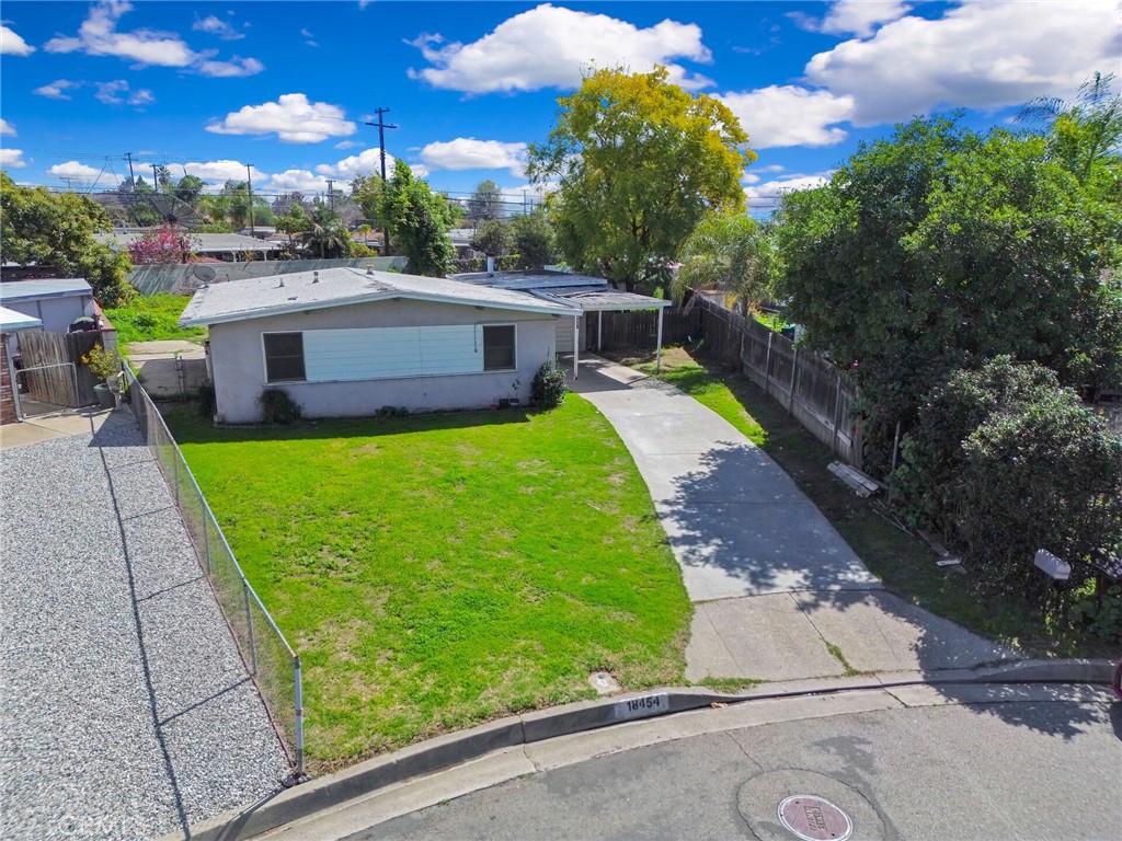 18454 E Bellefont Drive