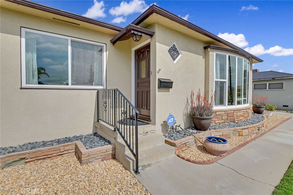 9163 Southview Road