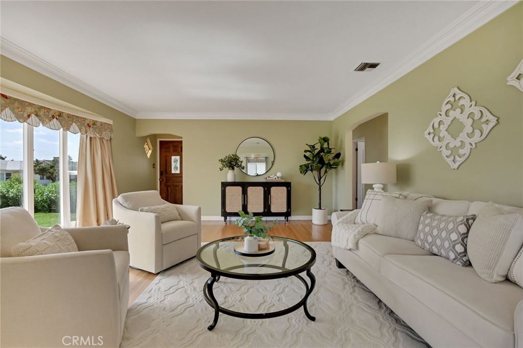 9163 Southview Road