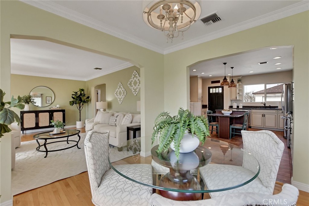 9163 Southview Road