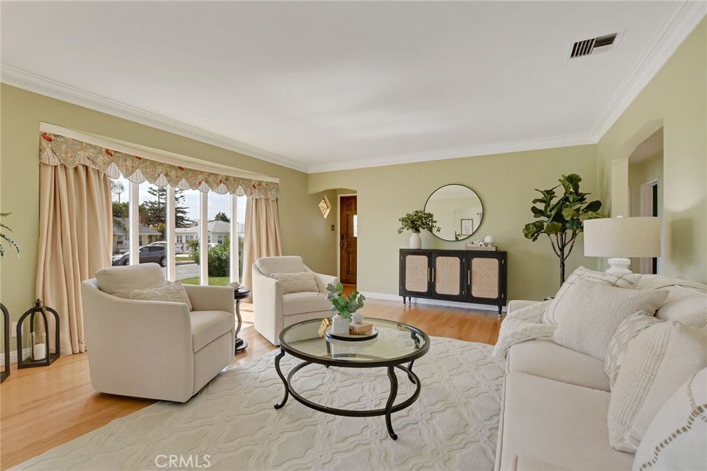 9163 Southview Road