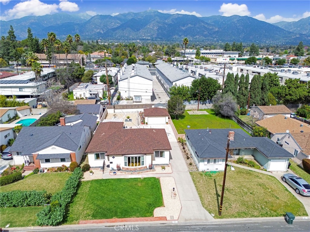 9163 Southview Road