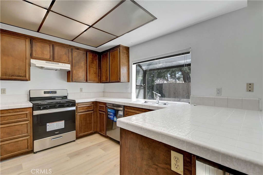 450 Balboa Court
