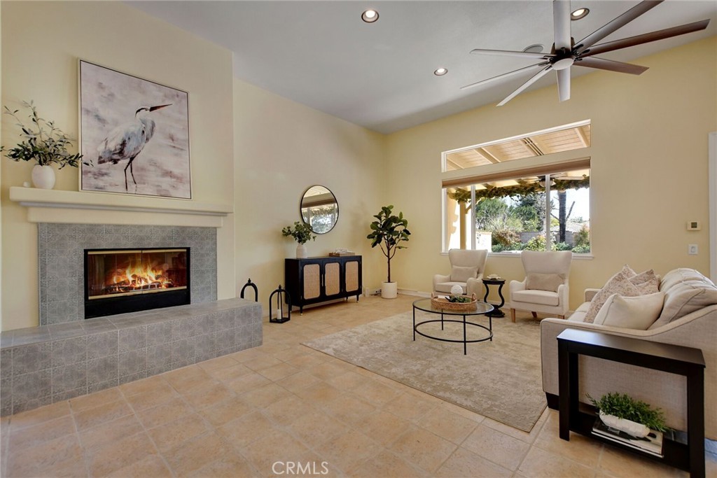 6179 Golden Trails Avenue