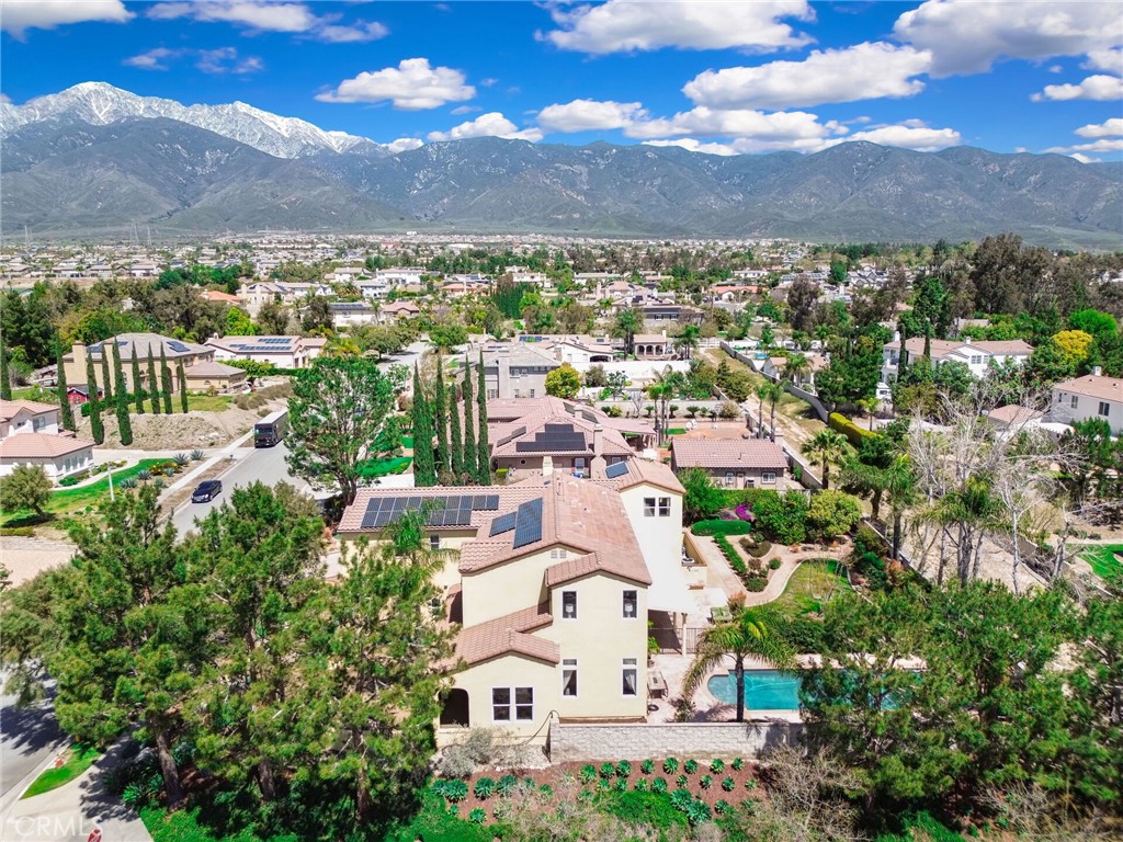 6179 Golden Trails Avenue