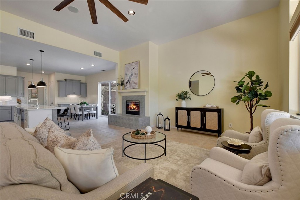 6179 Golden Trails Avenue