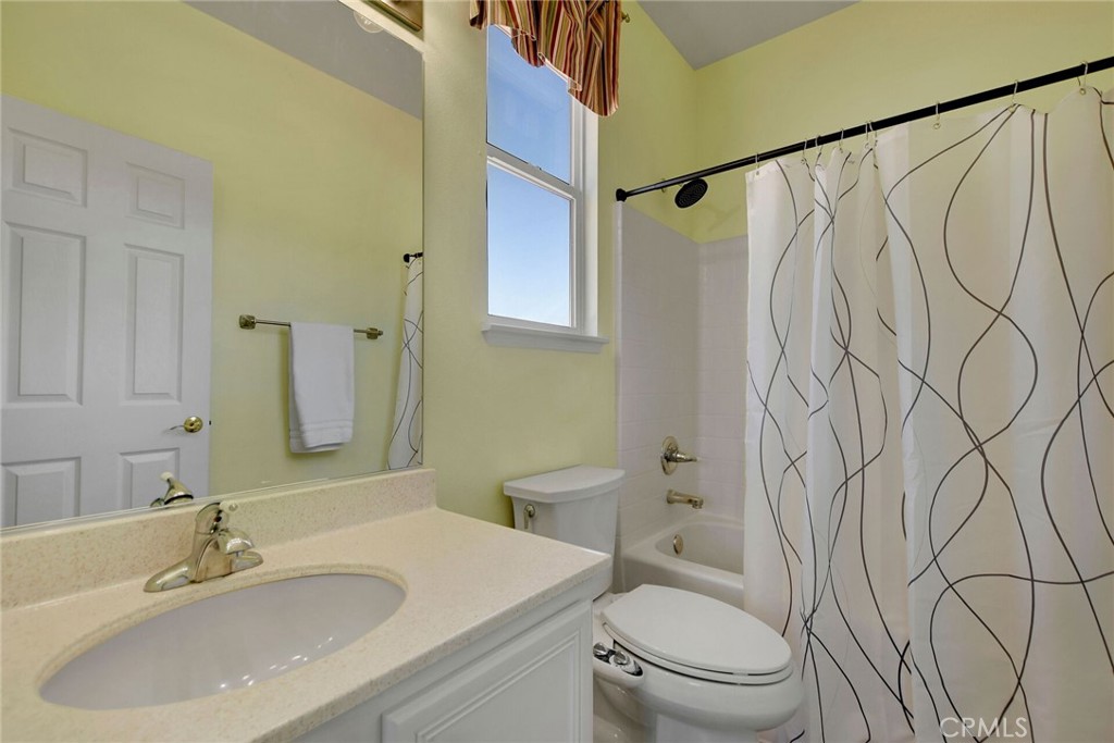 6179 Golden Trails Avenue