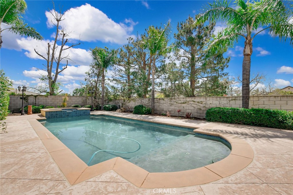 6179 Golden Trails Avenue