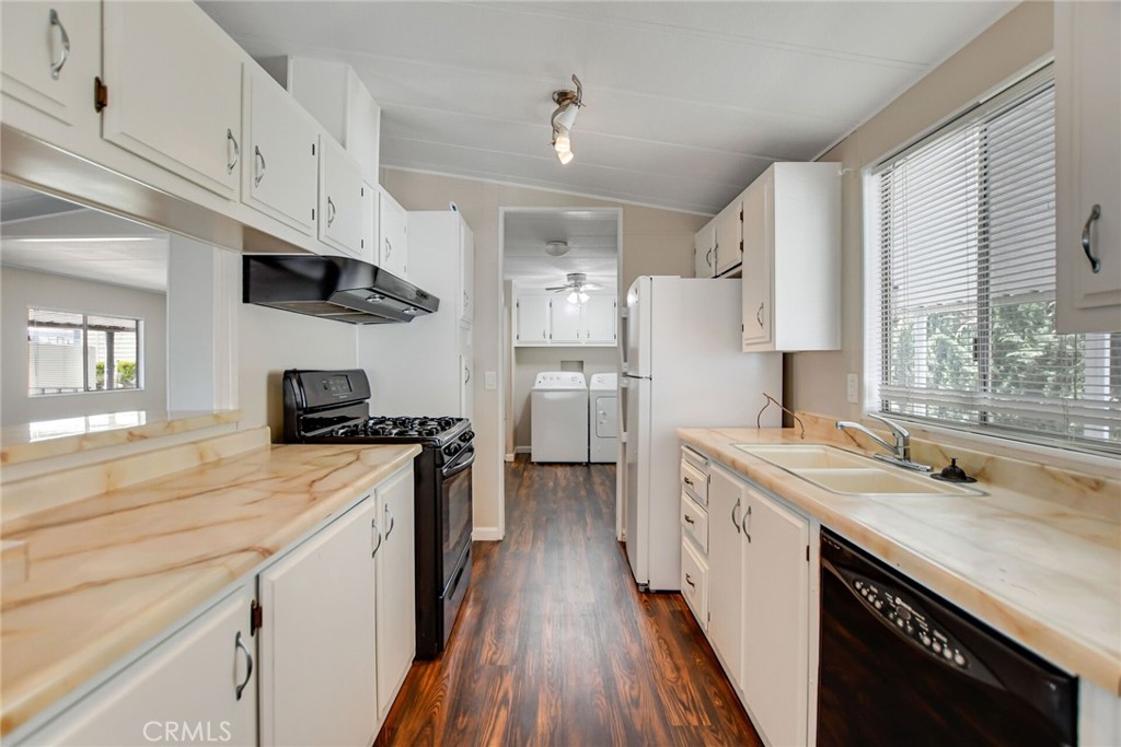 23820 Ironwood Avenue 171