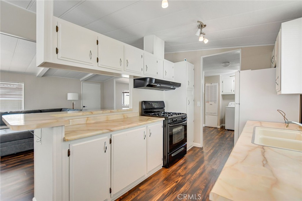 23820 Ironwood Avenue 171