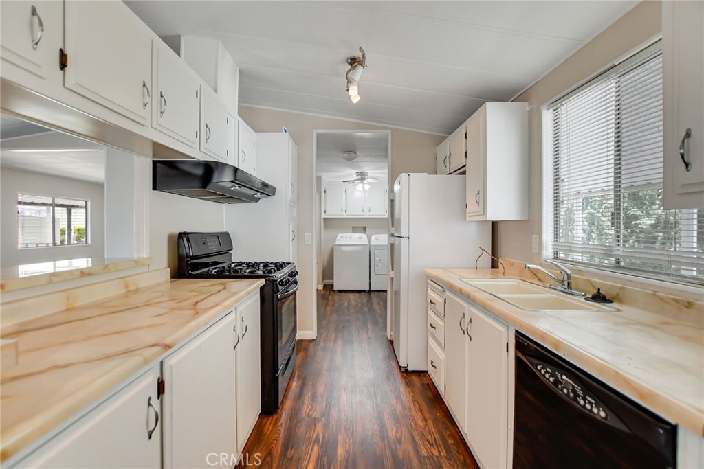 23820 Ironwood Avenue 171