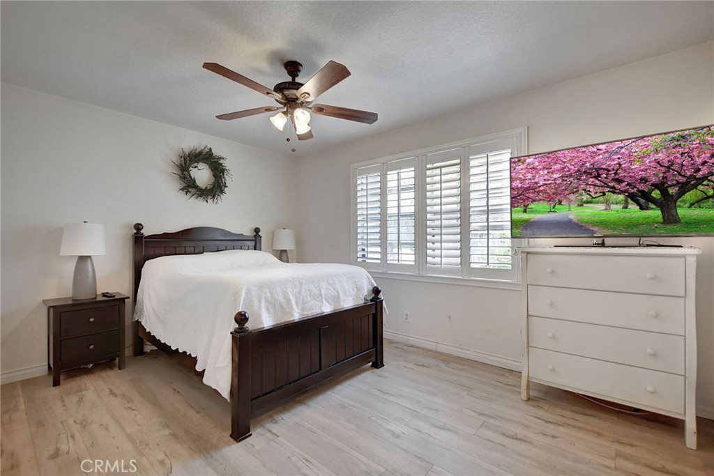 975 W Calle De Cielo 2