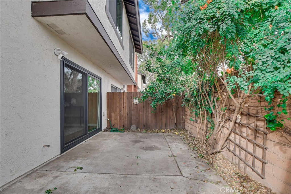 529 W Puente Street 1