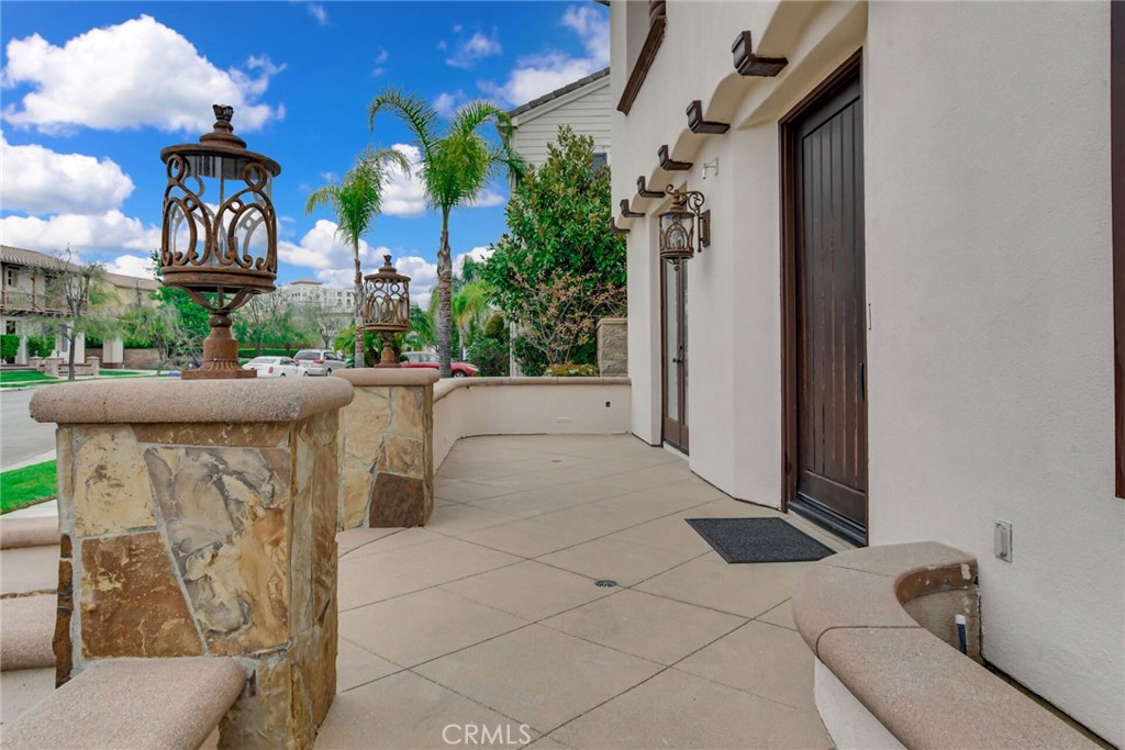 1758 Patassi Way