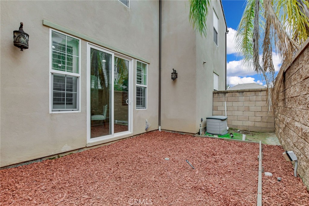 1758 Patassi Way