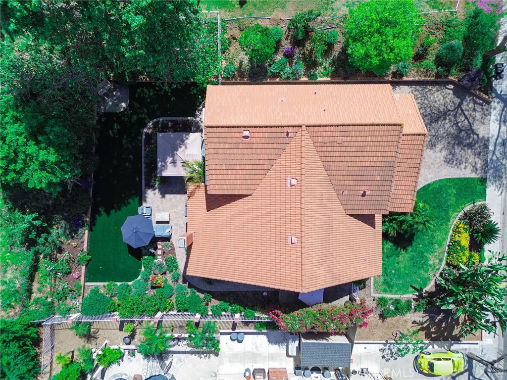 1362 Calle Galante