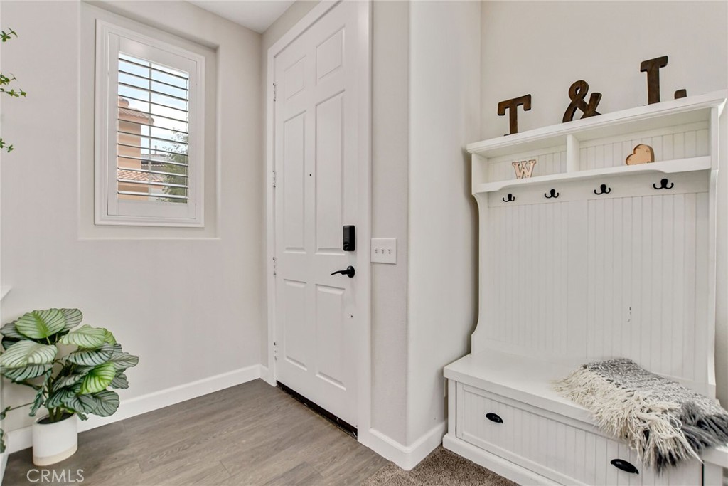3306 Rochelle Lane
