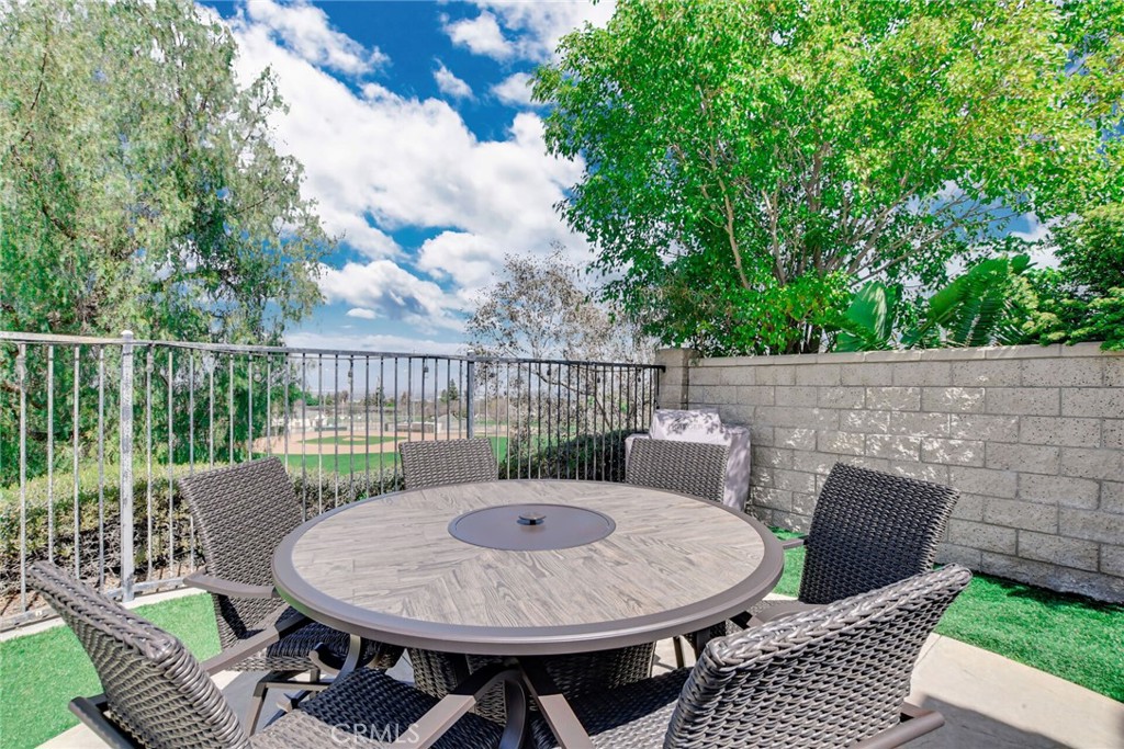 3306 Rochelle Lane