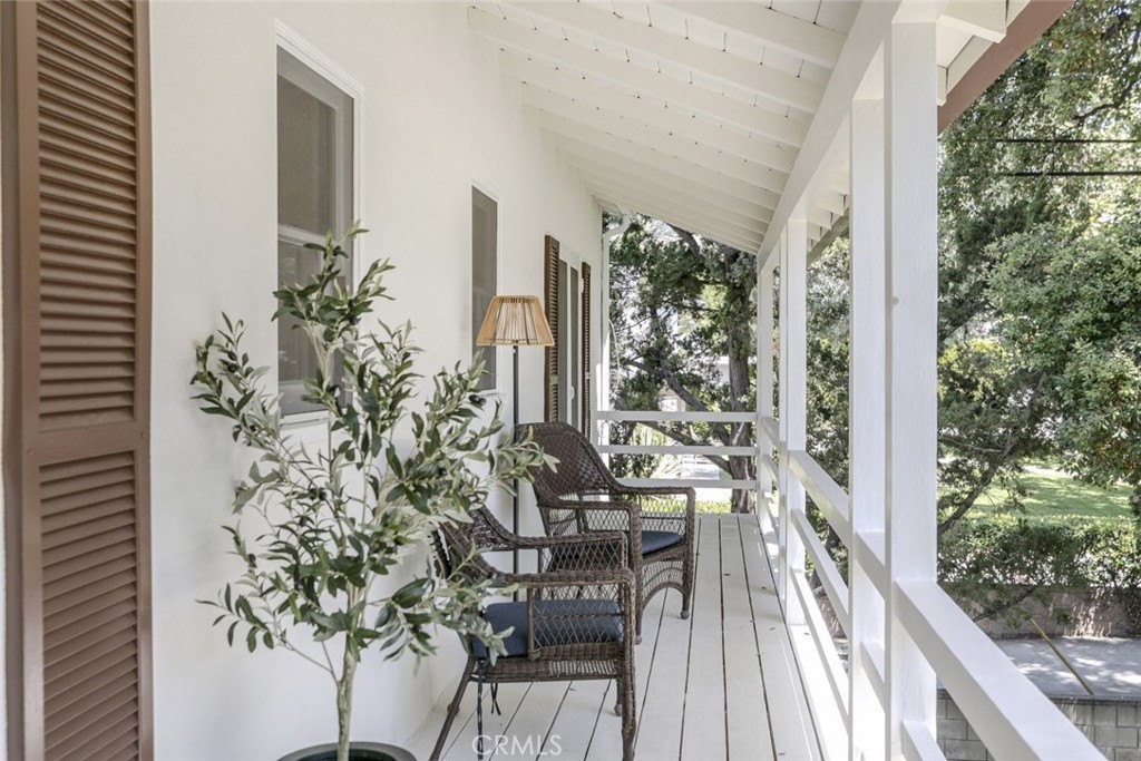 515 N Vista Bonita Avenue